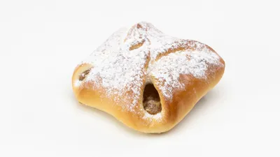 Koláč vázaný s jablečnou náplní
